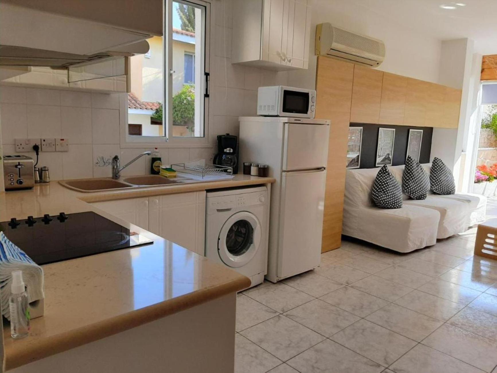 H&O Danaos Sea Breeze Apartment Paphos Exteriör bild