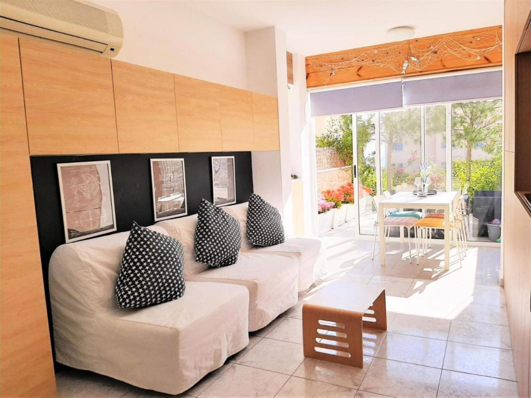 H&O Danaos Sea Breeze Apartment Paphos Exteriör bild
