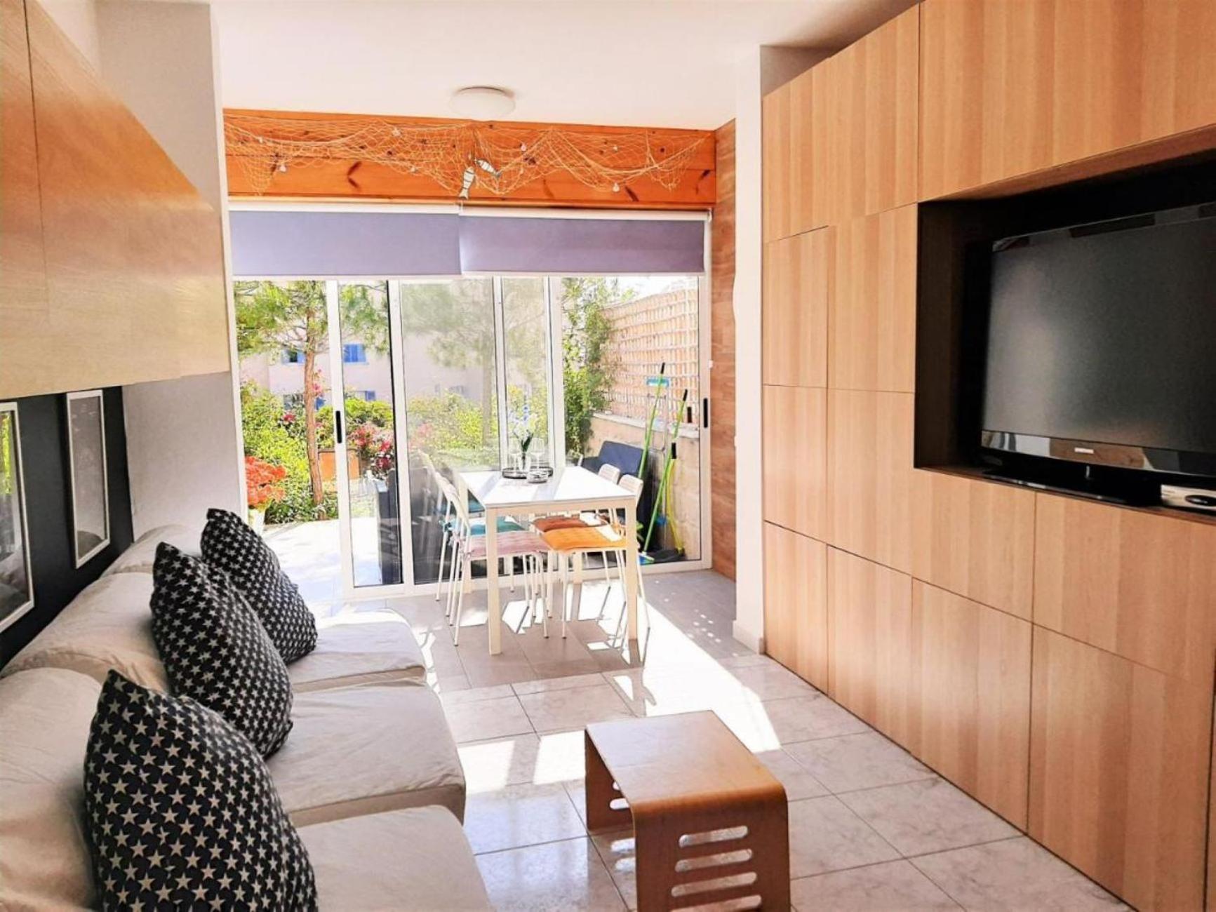H&O Danaos Sea Breeze Apartment Paphos Exteriör bild